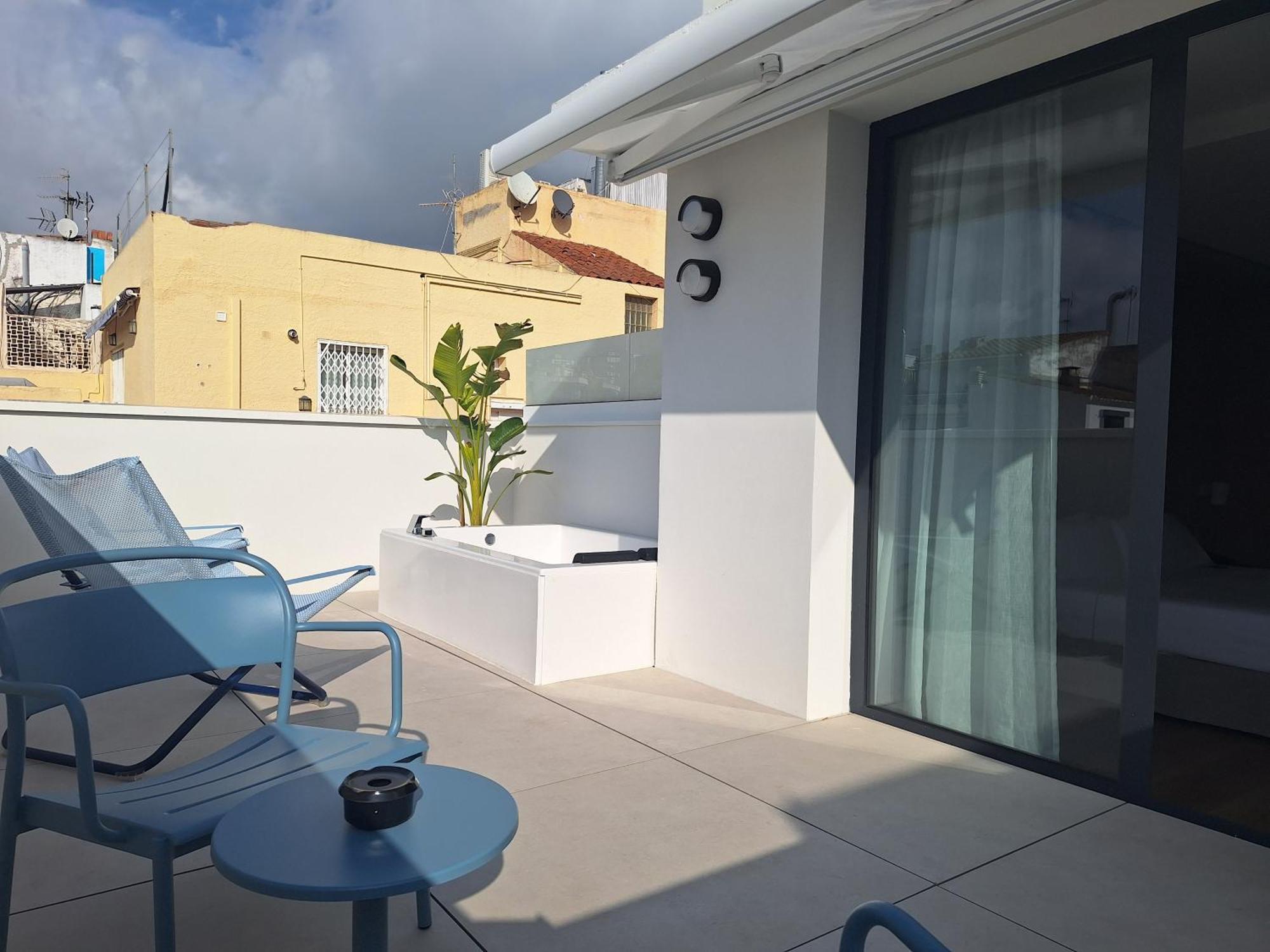 Alenti Sitges Hotel Екстериор снимка