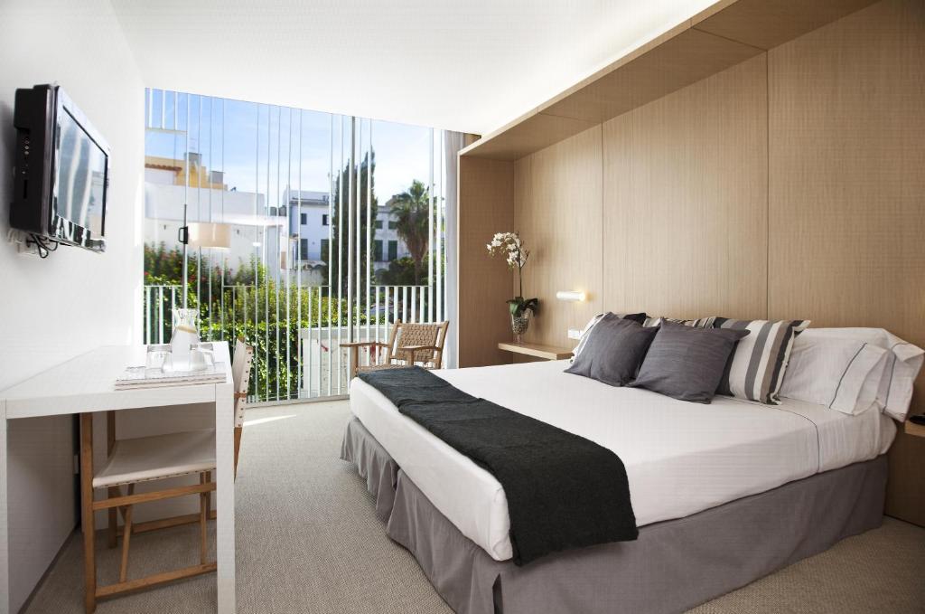 Alenti Sitges Hotel Стая снимка